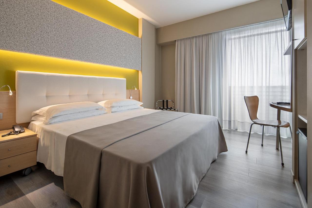 לידו די ג'סולו Hotel Rosanna 3 Stelle Superior מראה חיצוני תמונה